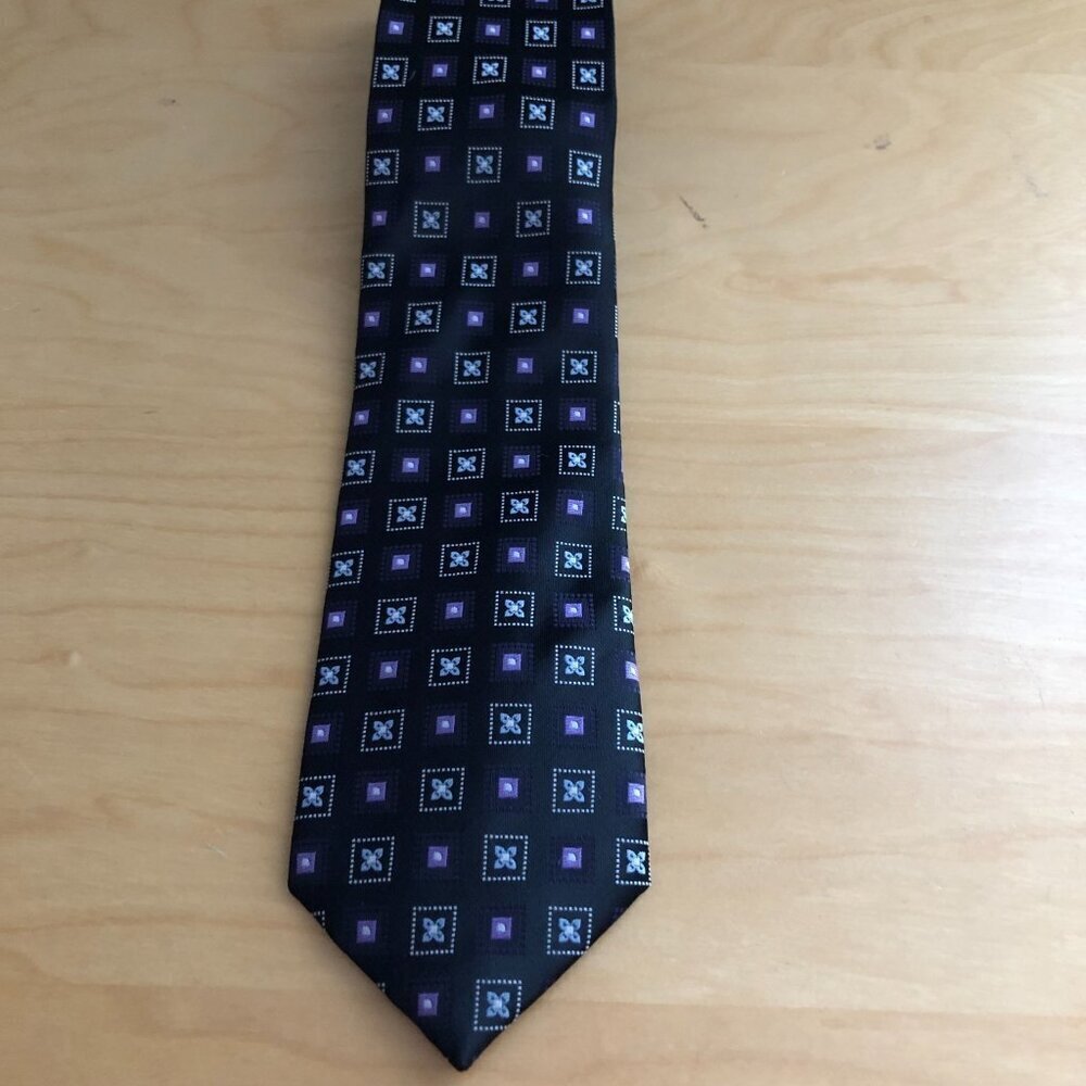 Bill Robinson Hand Made 100% Polyester Geo Floral Necktie - NEW - Picture 7 of 7